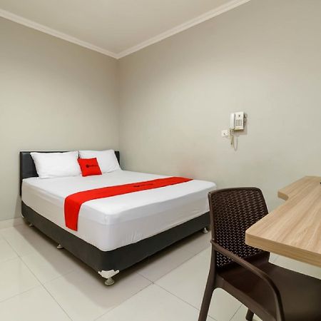 Reddoorz @ Mangga Besar 2 Hotell Jakarta Eksteriør bilde
