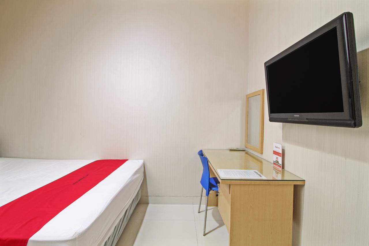 Reddoorz @ Mangga Besar 2 Hotell Jakarta Eksteriør bilde
